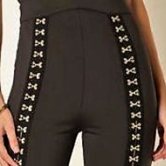 Black Bandage Hook & Eye Detailed Jumpsuit - Picture 7 of 7